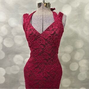 VFShow Size Small rasberry‎ pink and black lace tie back zippered maxi dress